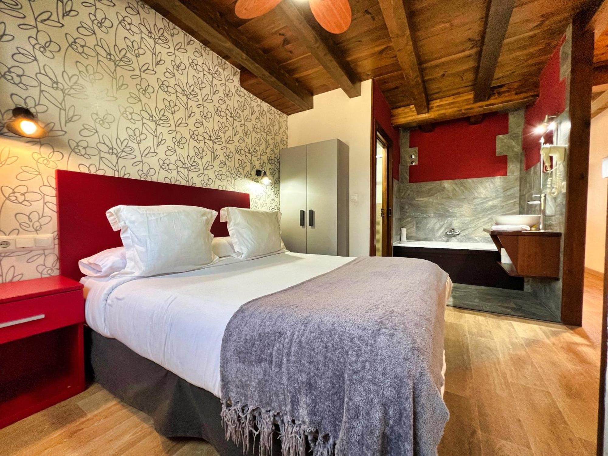 Apartamentos Spa Casco Historico De Isla - AlojateИсла Экстерьер фото