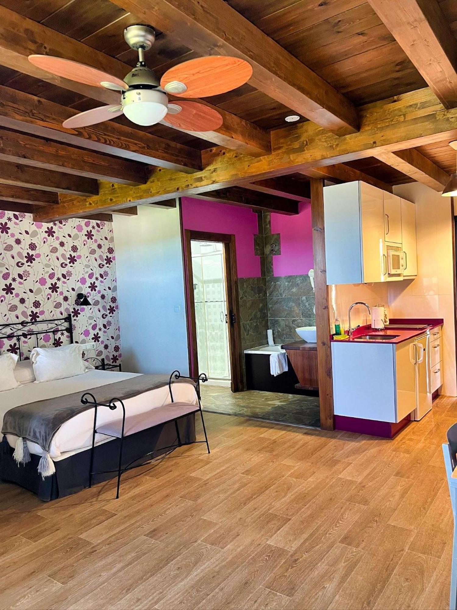 Apartamentos Spa Casco Historico De Isla - AlojateИсла Экстерьер фото